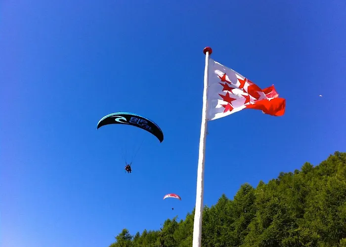 山林小屋 Edelweiss Mountain - 1 Hour Hike Up From Station - On Hiking Trail - No Transport 采尔马特