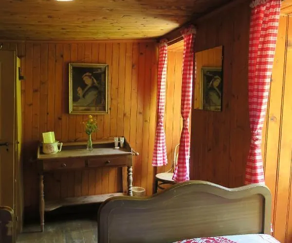 Orman Evi Edelweiss Mountain - 1 Hour Hike Up From Station - On Hiking Trail - No Transport Zermatt